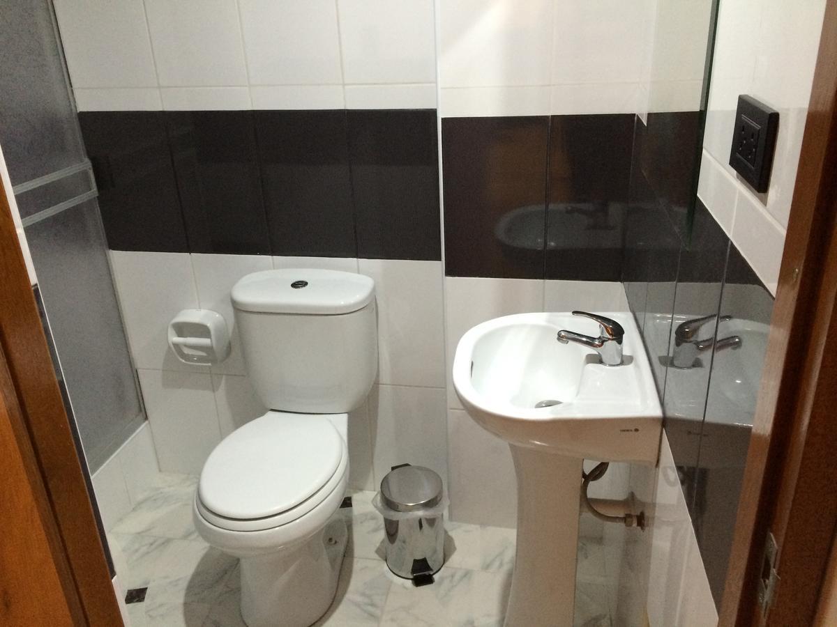 Hostal Gold Star Tacna Bagian luar foto