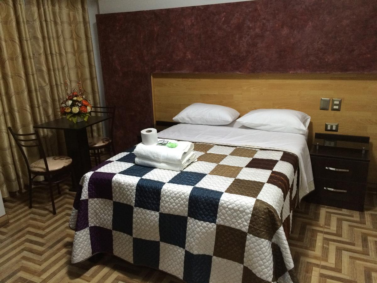 Hostal Gold Star Tacna Bagian luar foto