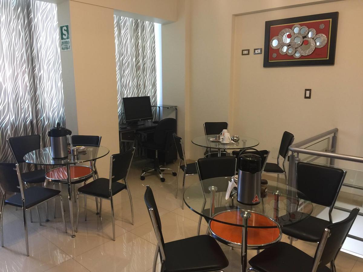 Hostal Gold Star Tacna Bagian luar foto
