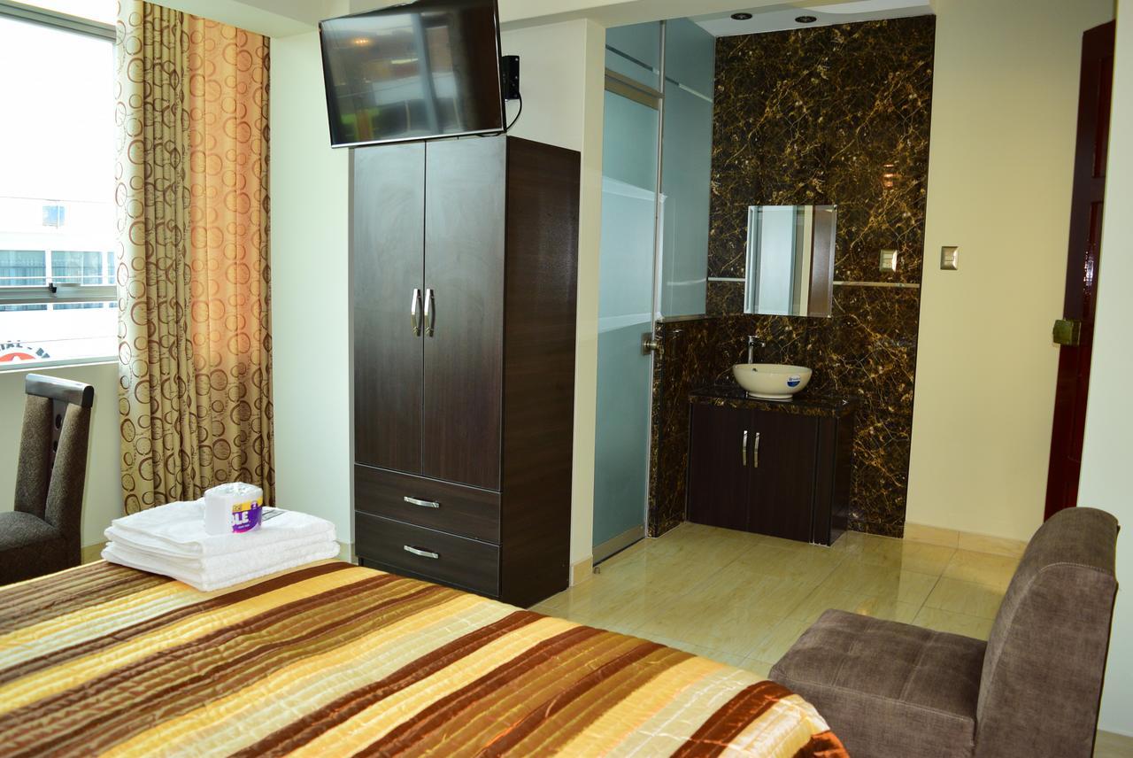 Hostal Gold Star Tacna Bagian luar foto